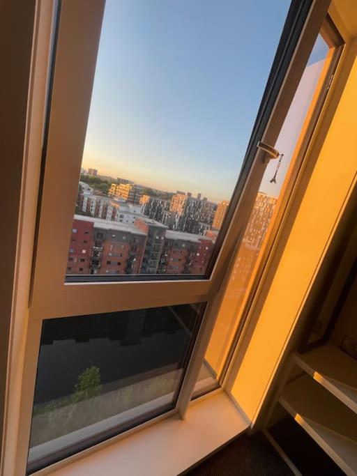 City Centre Penthouse Canal Views Манчестер Экстерьер фото
