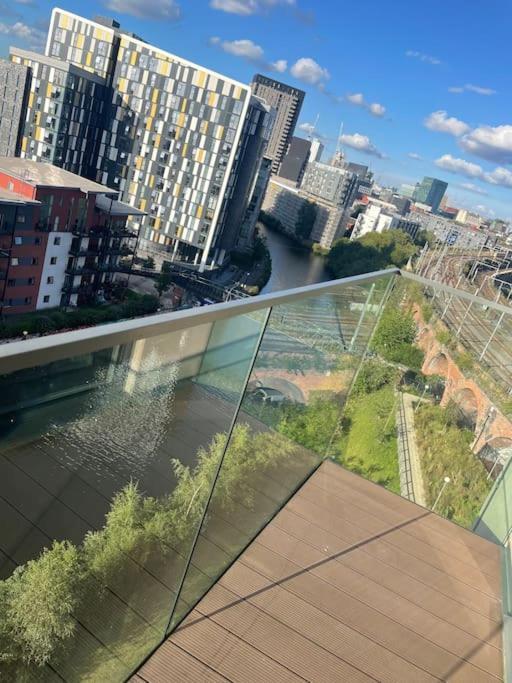 City Centre Penthouse Canal Views Манчестер Экстерьер фото