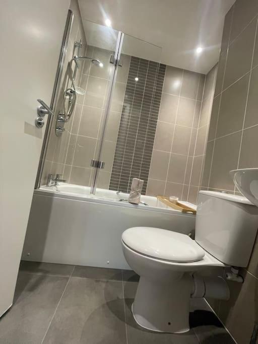 City Centre Penthouse Canal Views Манчестер Экстерьер фото